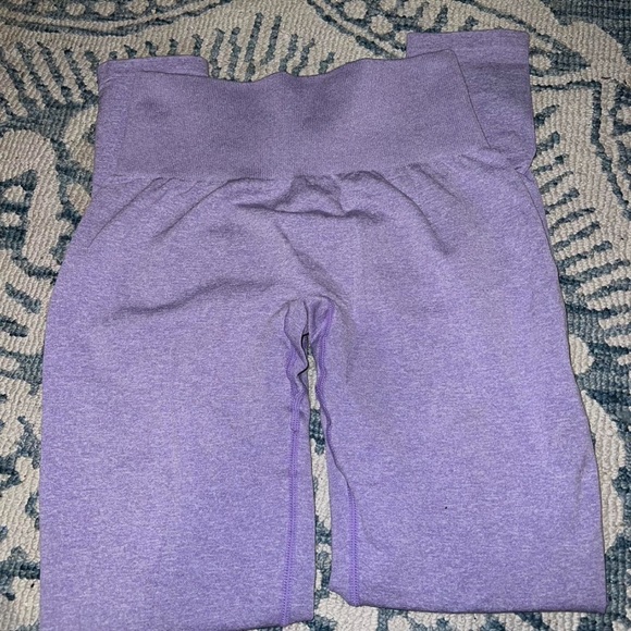 Nvgtn Leggings, have a cute rouche on the butt makes your butt look *chefs kiss* - Picture 3 of 3